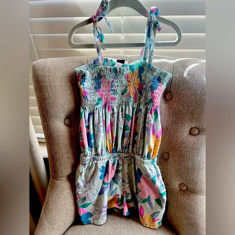 Tea Collection Romper in EUC, size 7 pastel aqua floral print